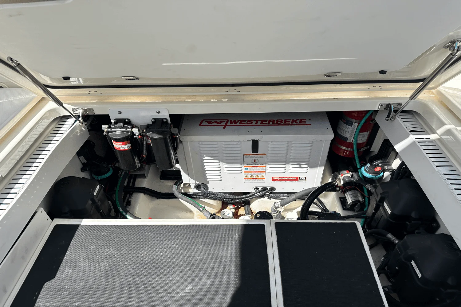2019 Boston Whaler 380 OUTRAGE Image Thumbnail #65
