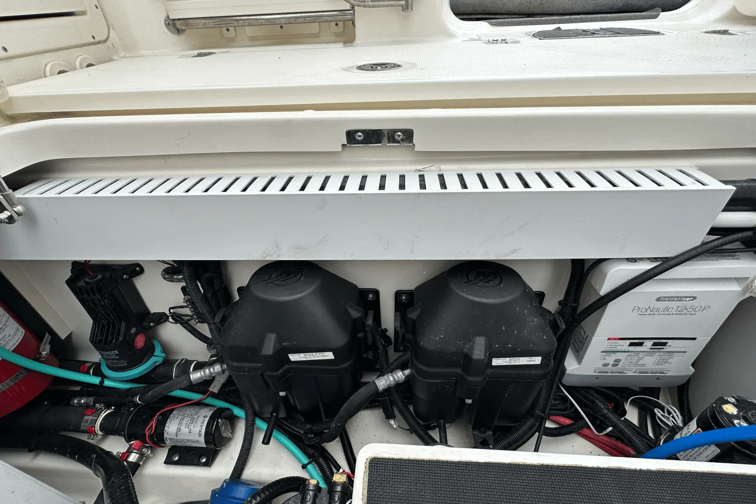 2019 Boston Whaler 380 OUTRAGE Image Thumbnail #71