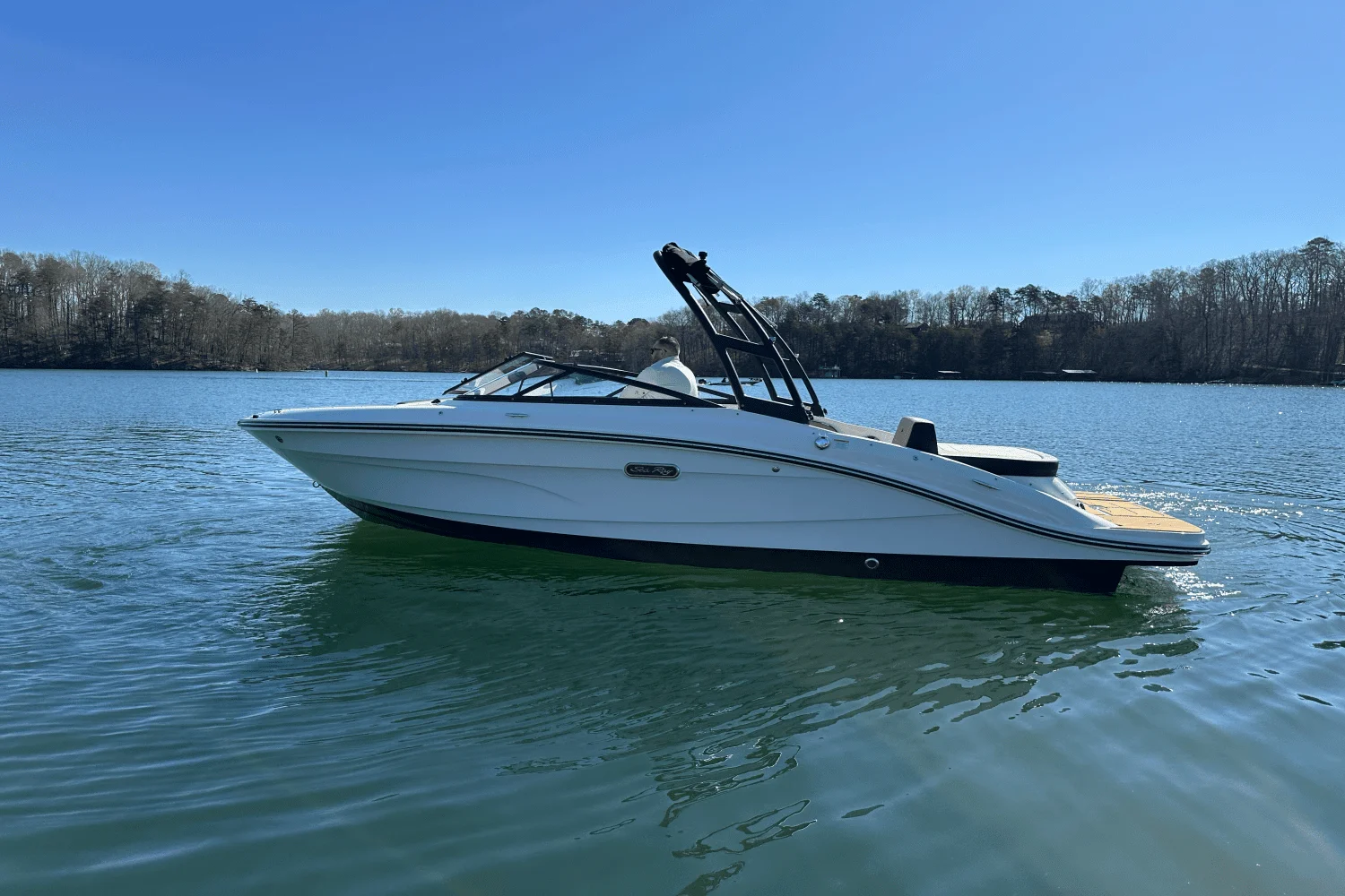 2025 Sea Ray SPX 210 Image Thumbnail #1