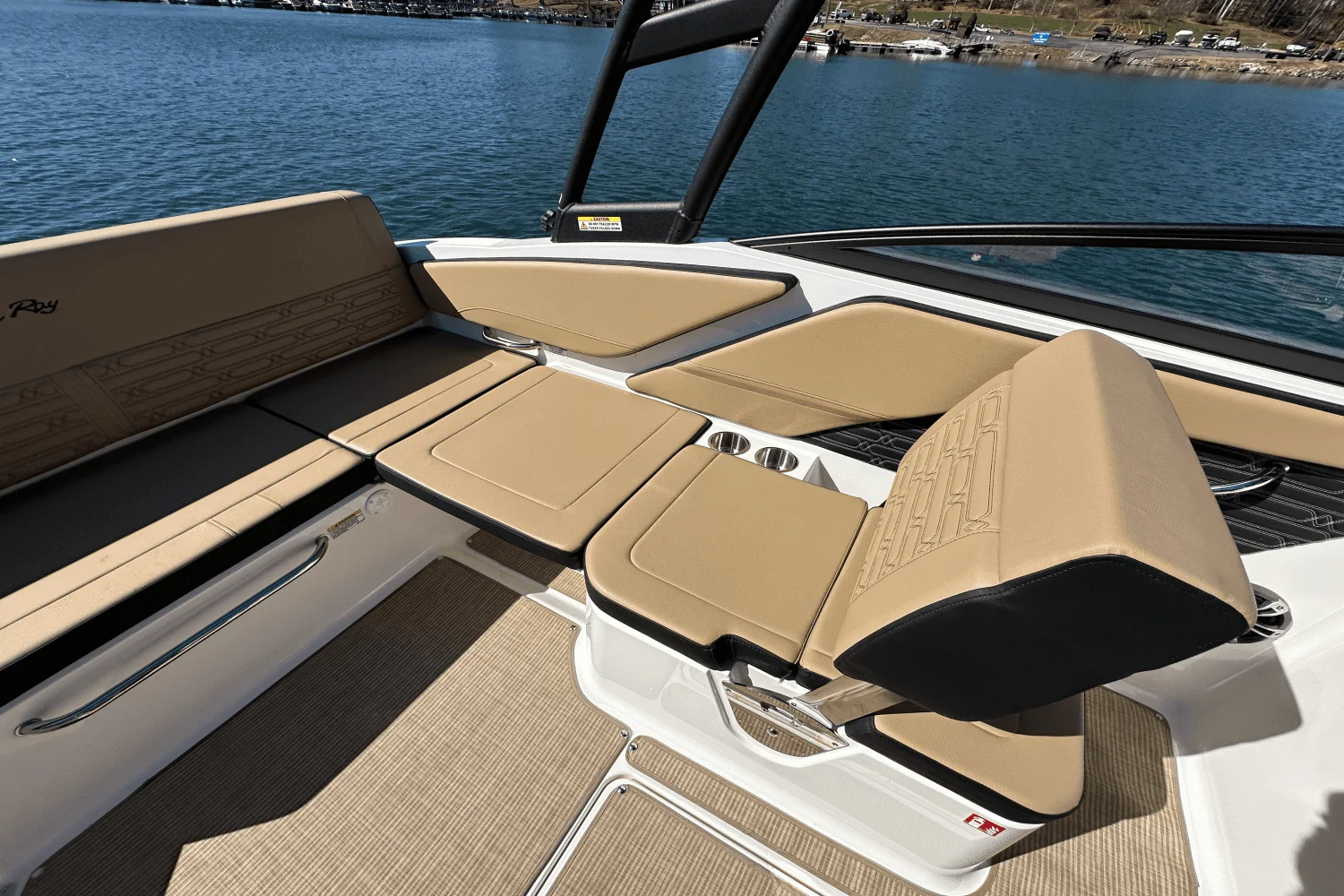 2025 Sea Ray SPX 210 Image Thumbnail #26