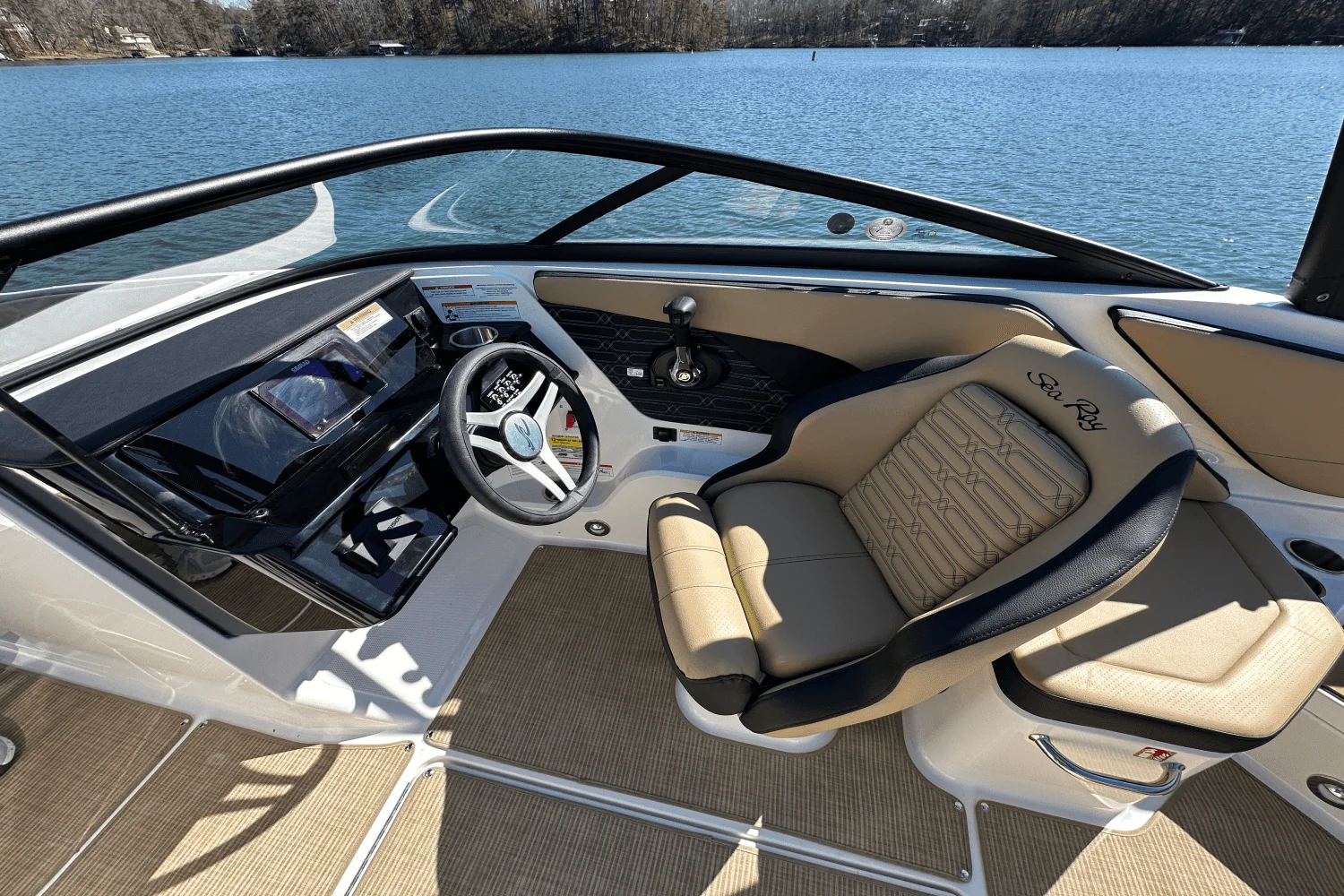 2025 Sea Ray SPX 210 Image Thumbnail #22