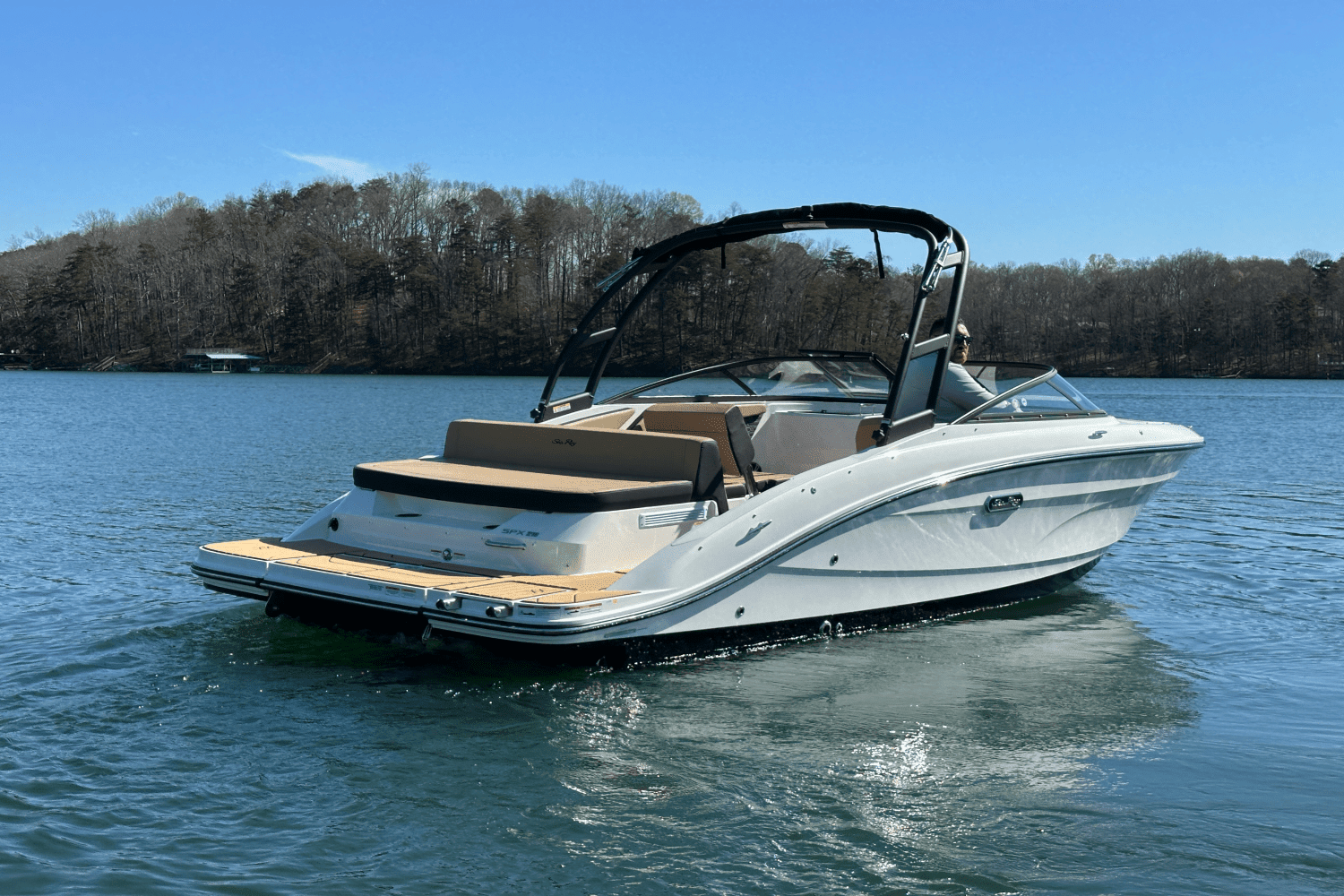 2025 Sea Ray SPX 210 Image Thumbnail #6