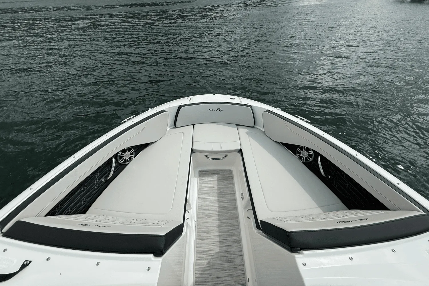 2025 Sea Ray SPX 210 Image Thumbnail #7