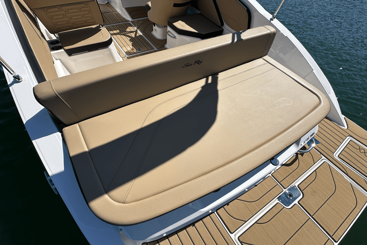 2025 Sea Ray SPX 210 Image Thumbnail #26