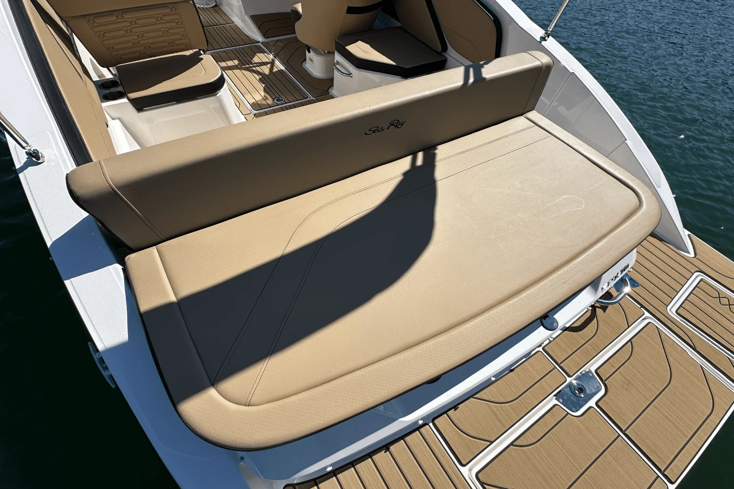 2025 Sea Ray SPX 210 Image Thumbnail #26