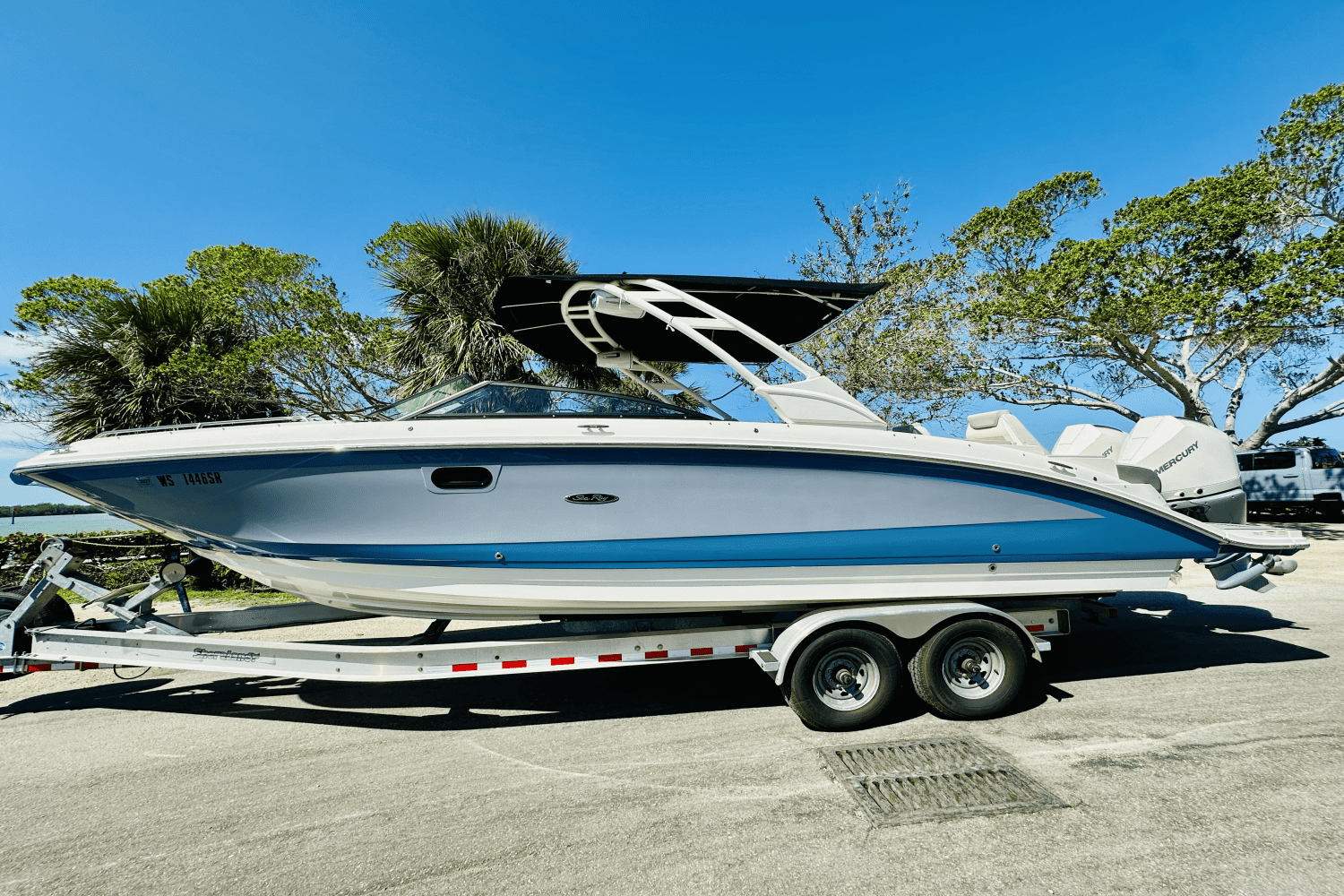 2022 Sea Ray 290 SDX