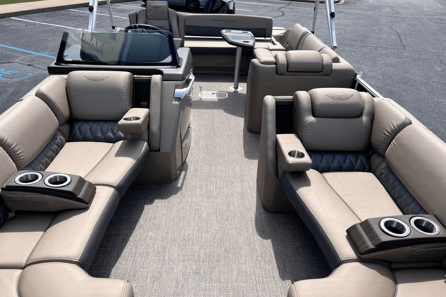 2025 Bennington 23R Image Thumbnail #20