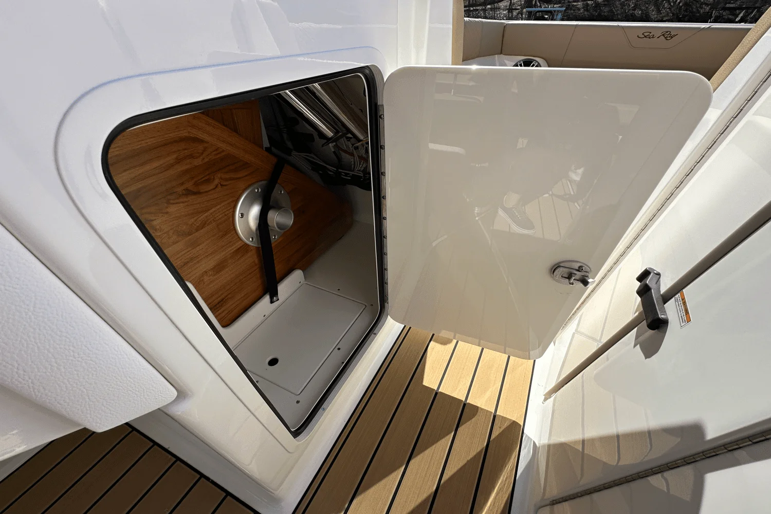 2025 Sea Ray SDX 270 Image Thumbnail #23