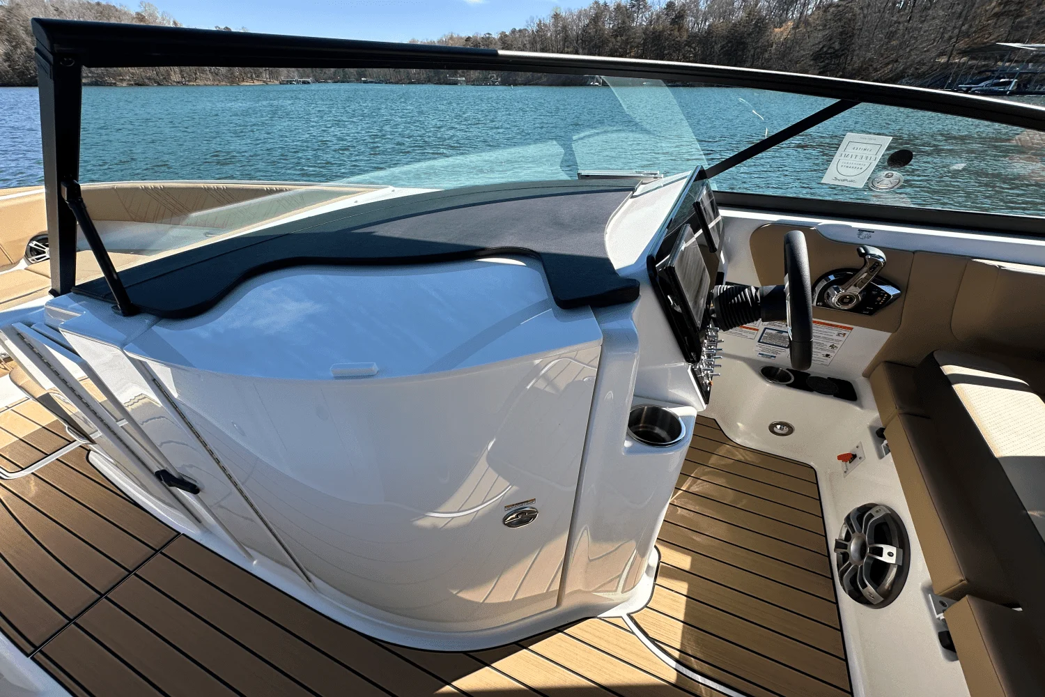 2025 Sea Ray SDX 270 Image Thumbnail #26