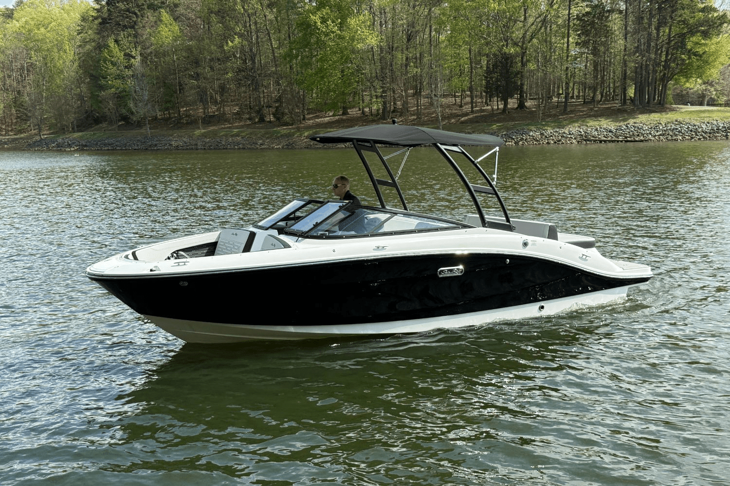 2025 Sea Ray SPX 210 Image Thumbnail #5