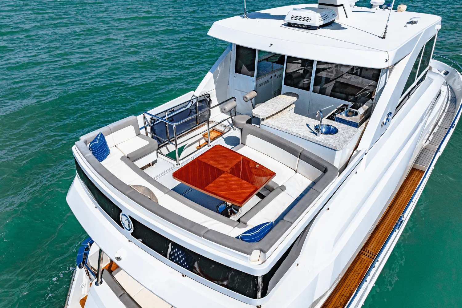 2018 Ocean Alexander
                                                             70E Image Thumbnail #56