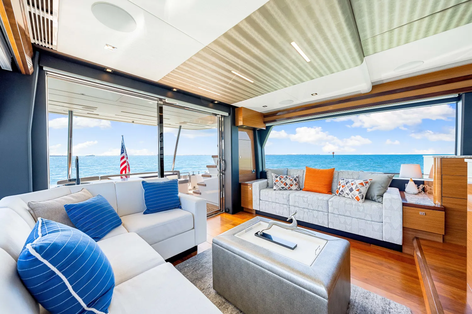 2018 Ocean Alexander
                                                             70E Image Thumbnail #76