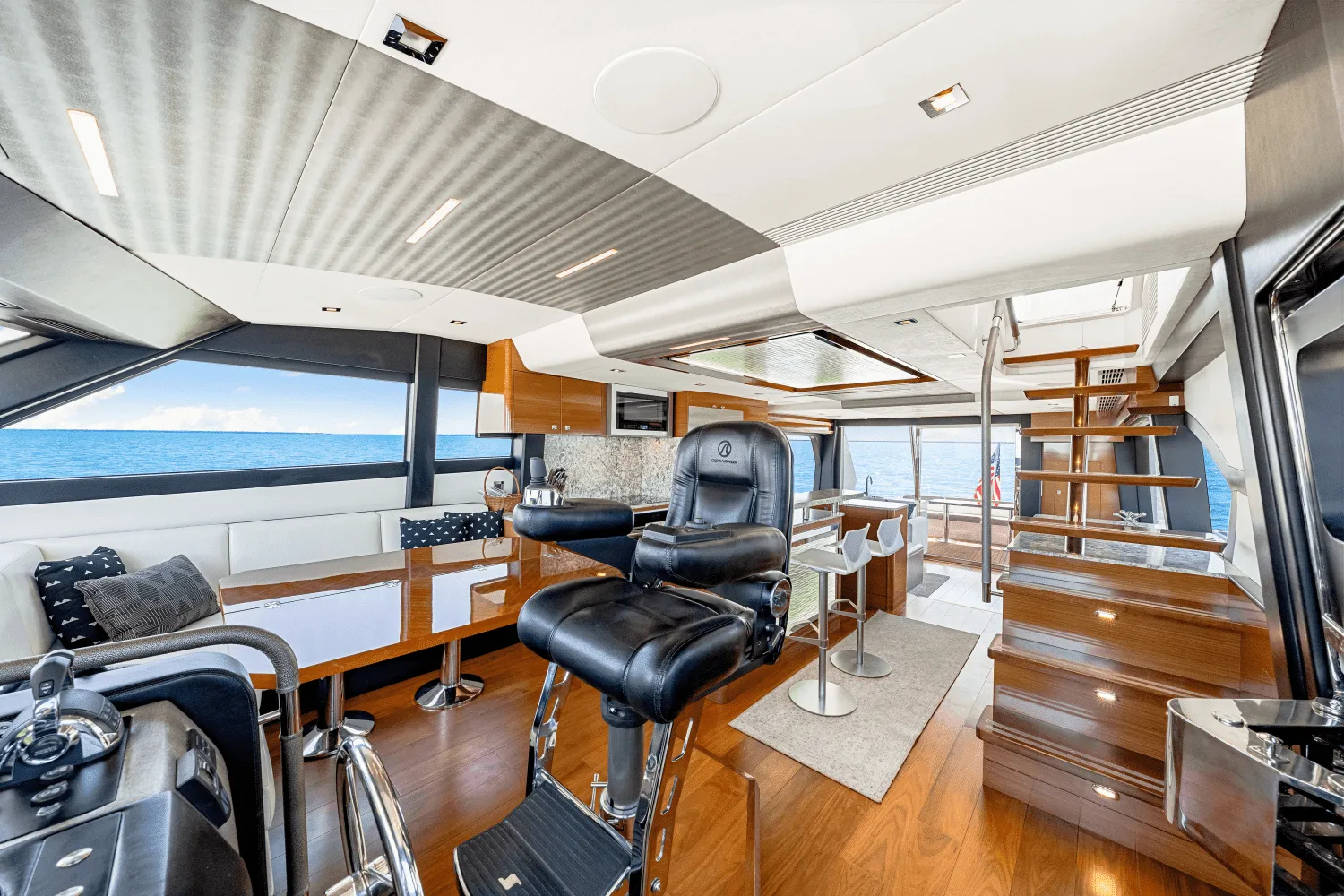 2018 Ocean Alexander
                                                             70E Image Thumbnail #85