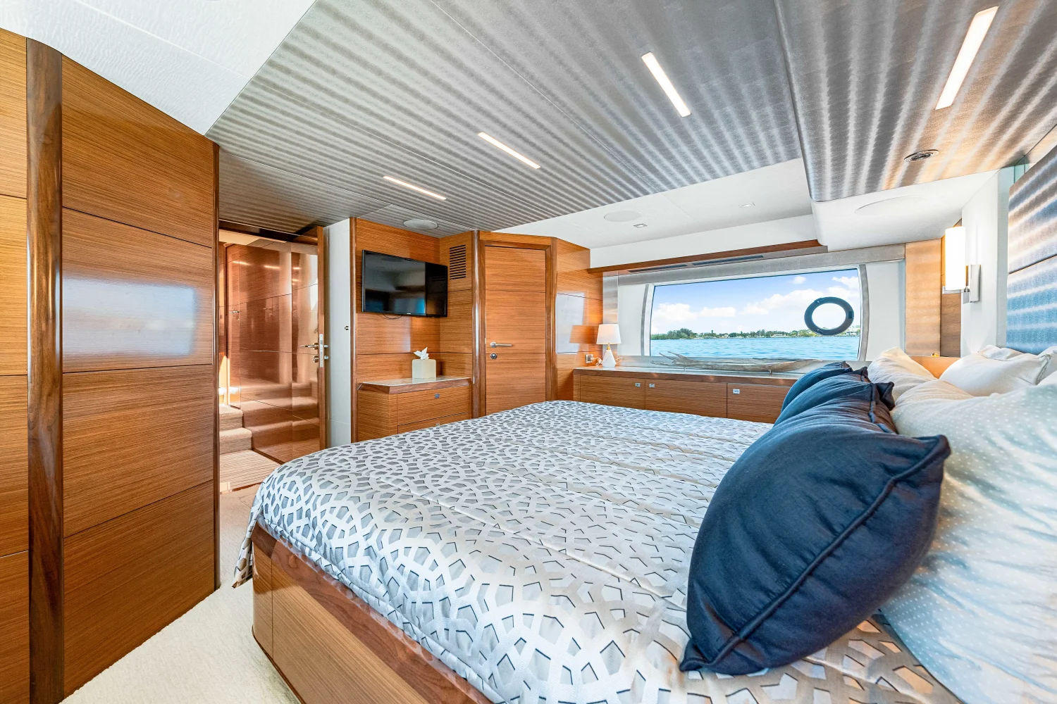 2018 Ocean Alexander 70E Image Thumbnail #96