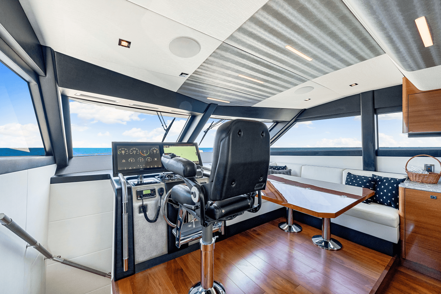 2018 Ocean Alexander 70E Image Thumbnail #91