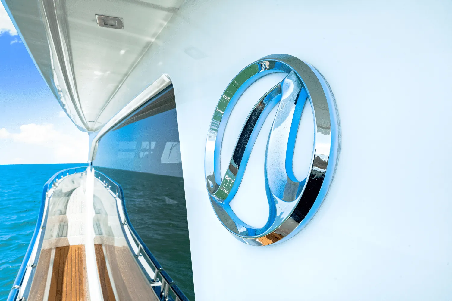 2018 Ocean Alexander
                                                             70E Image Thumbnail #37