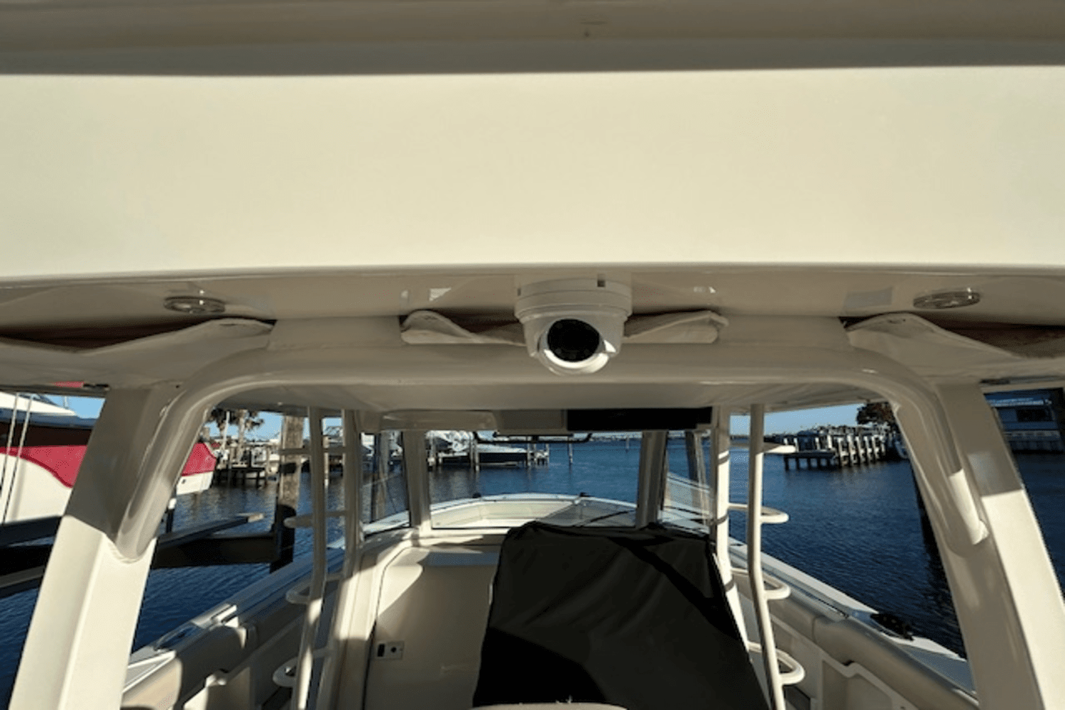 2018 Boston Whaler 380 OUTRAGE Image Thumbnail #24