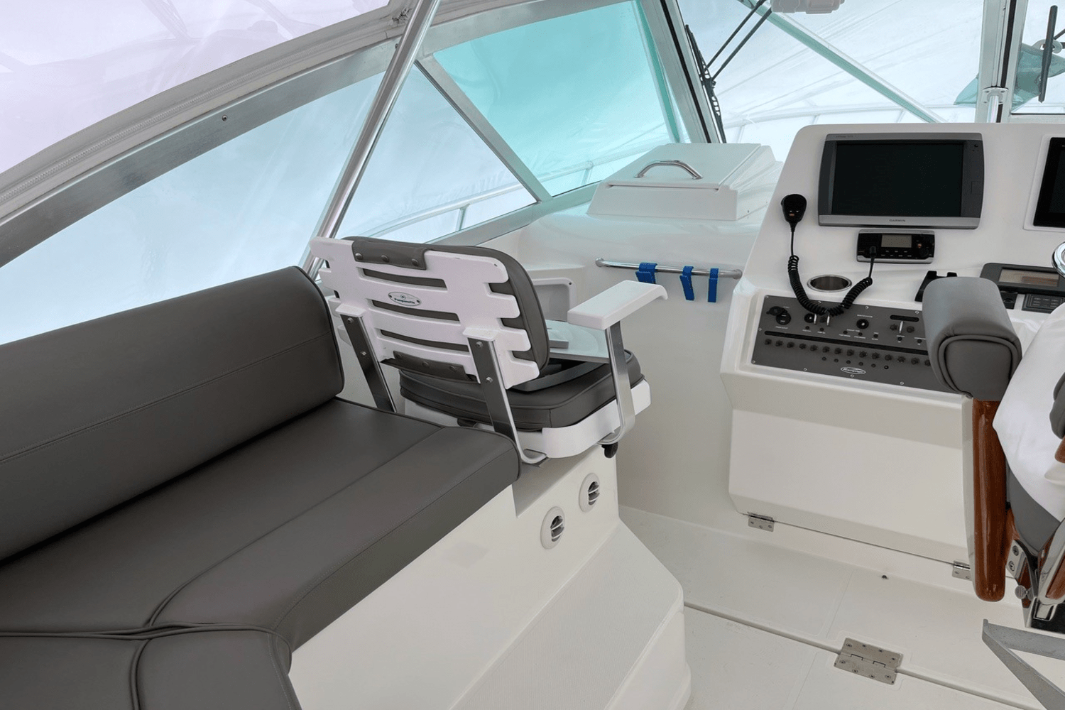 2011 Rampage 41 EXPRESS Image Thumbnail #20