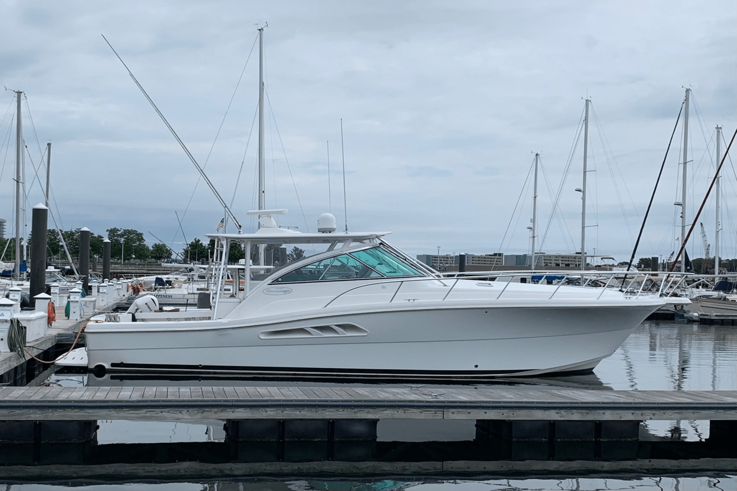 2011 Rampage 41 EXPRESS Image Thumbnail #1