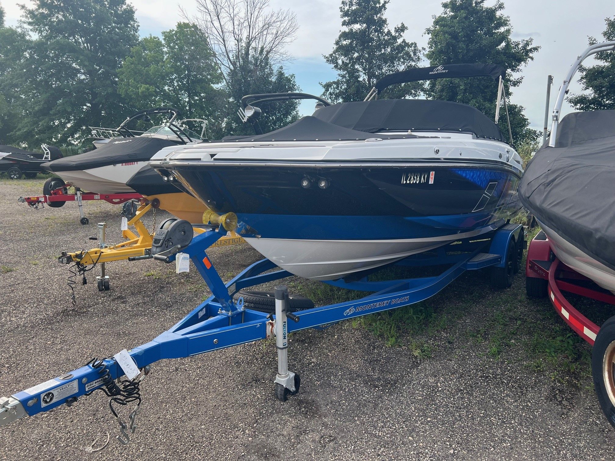 2019 Monterey M45 Image Thumbnail #1