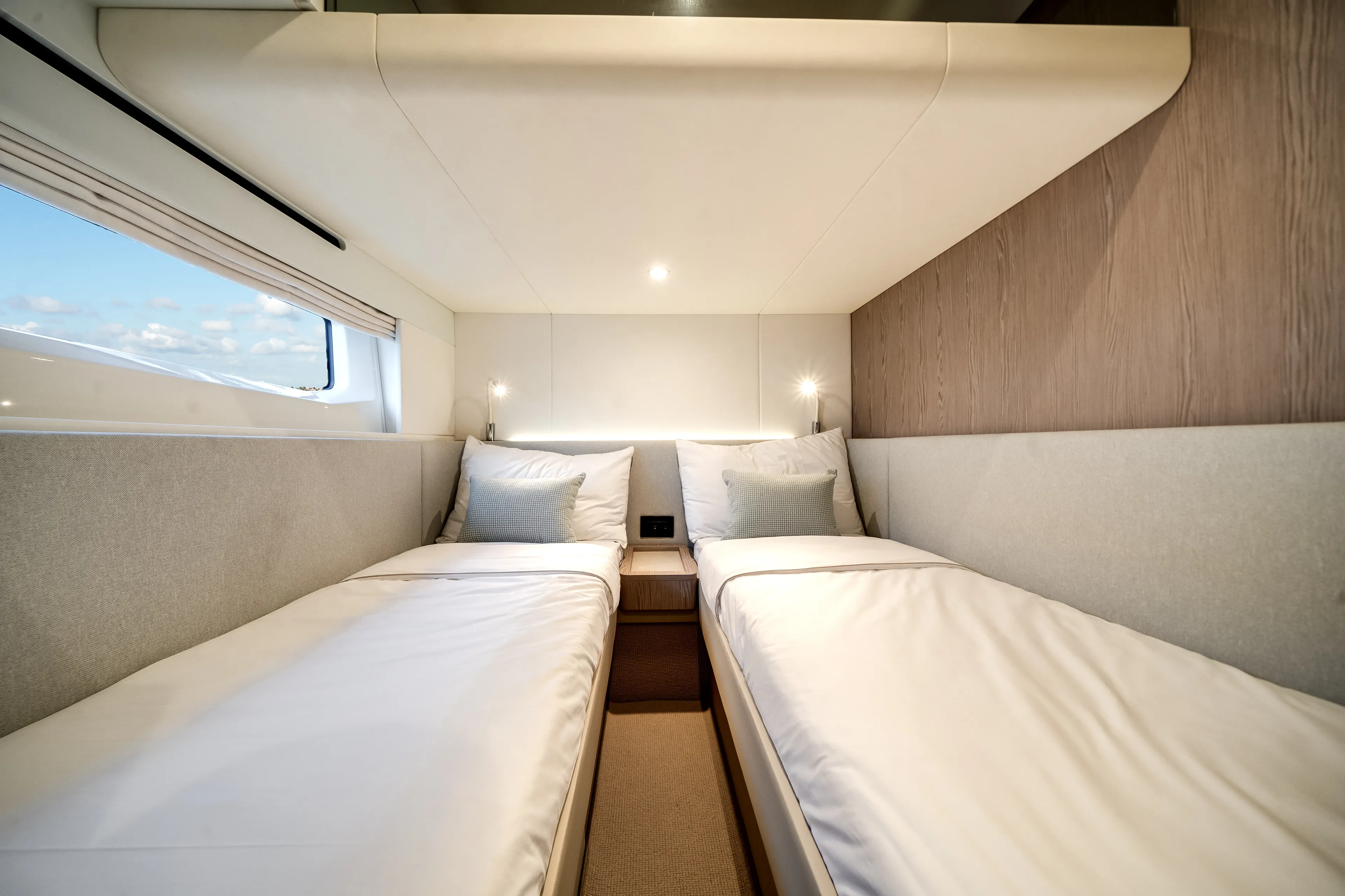 2026 Azimut Fly 53 Image Thumbnail #48