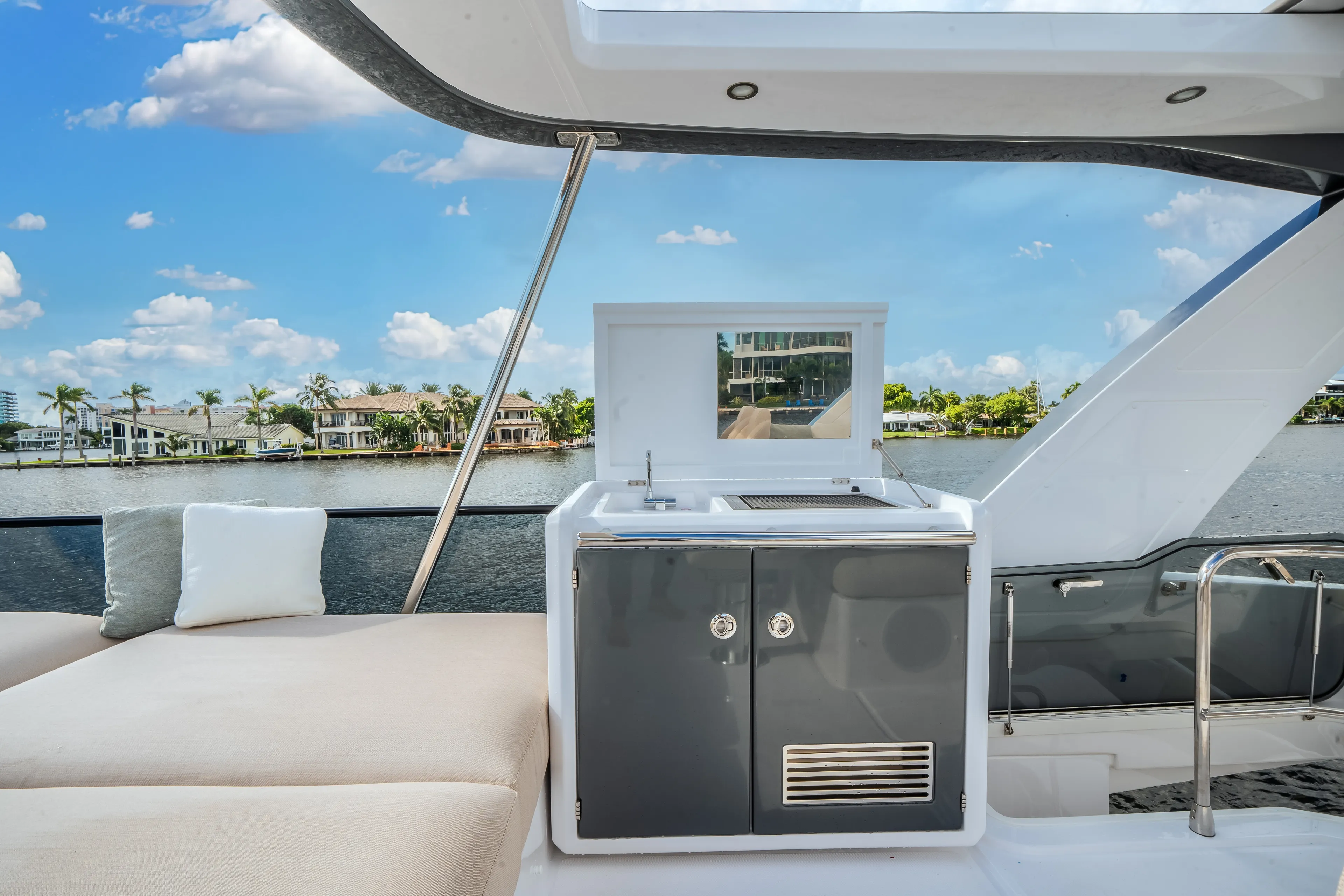 2026 Azimut Fly 53 Image Thumbnail #64