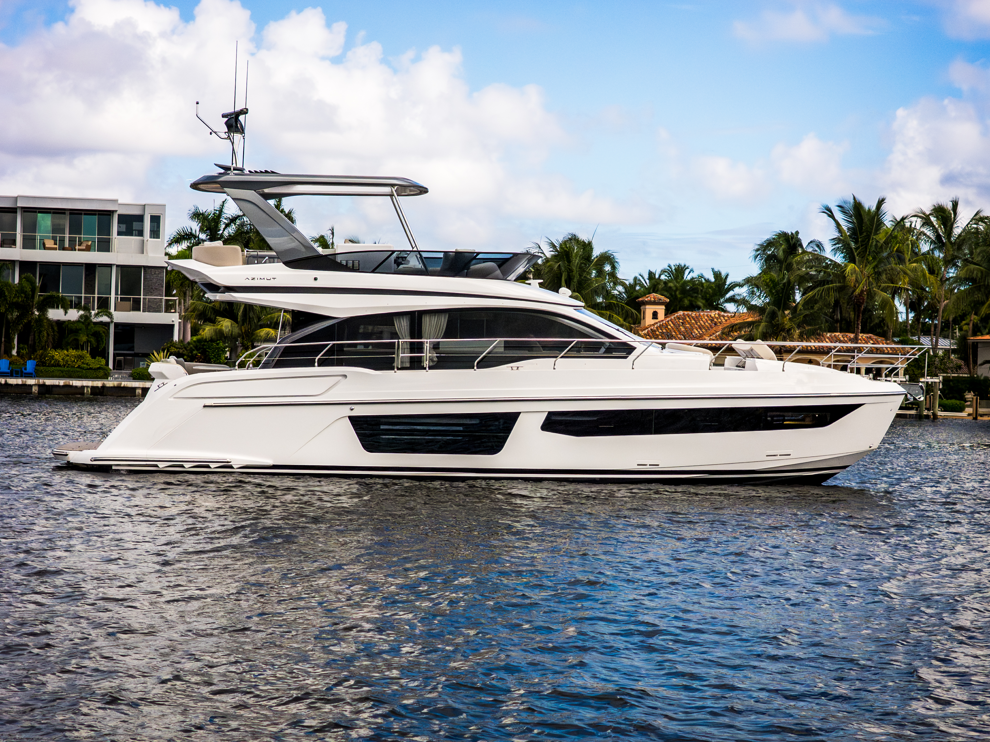 2026 Azimut Fly 53 Image Thumbnail #2