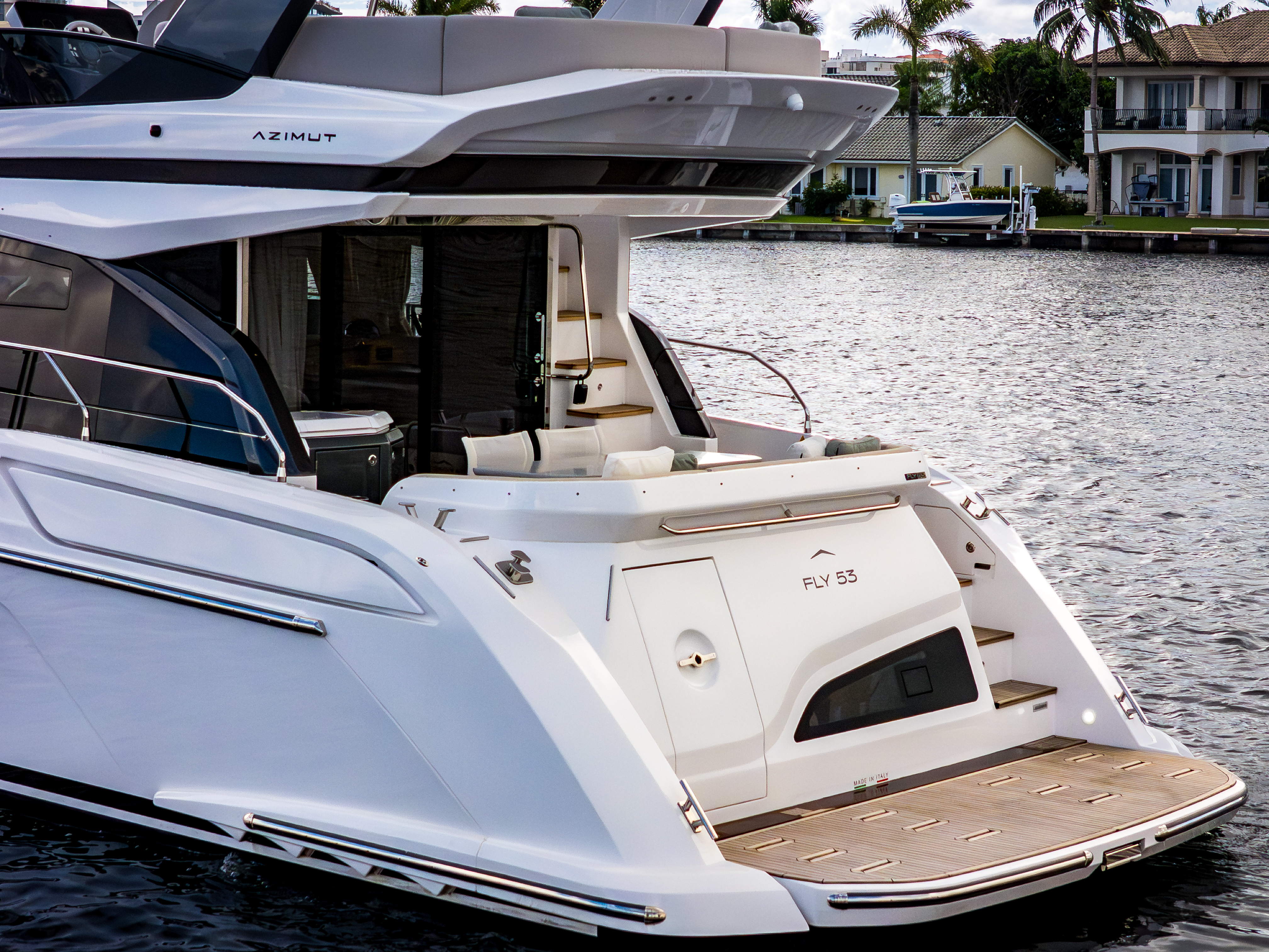 2026 Azimut Fly 53 Image Thumbnail #11
