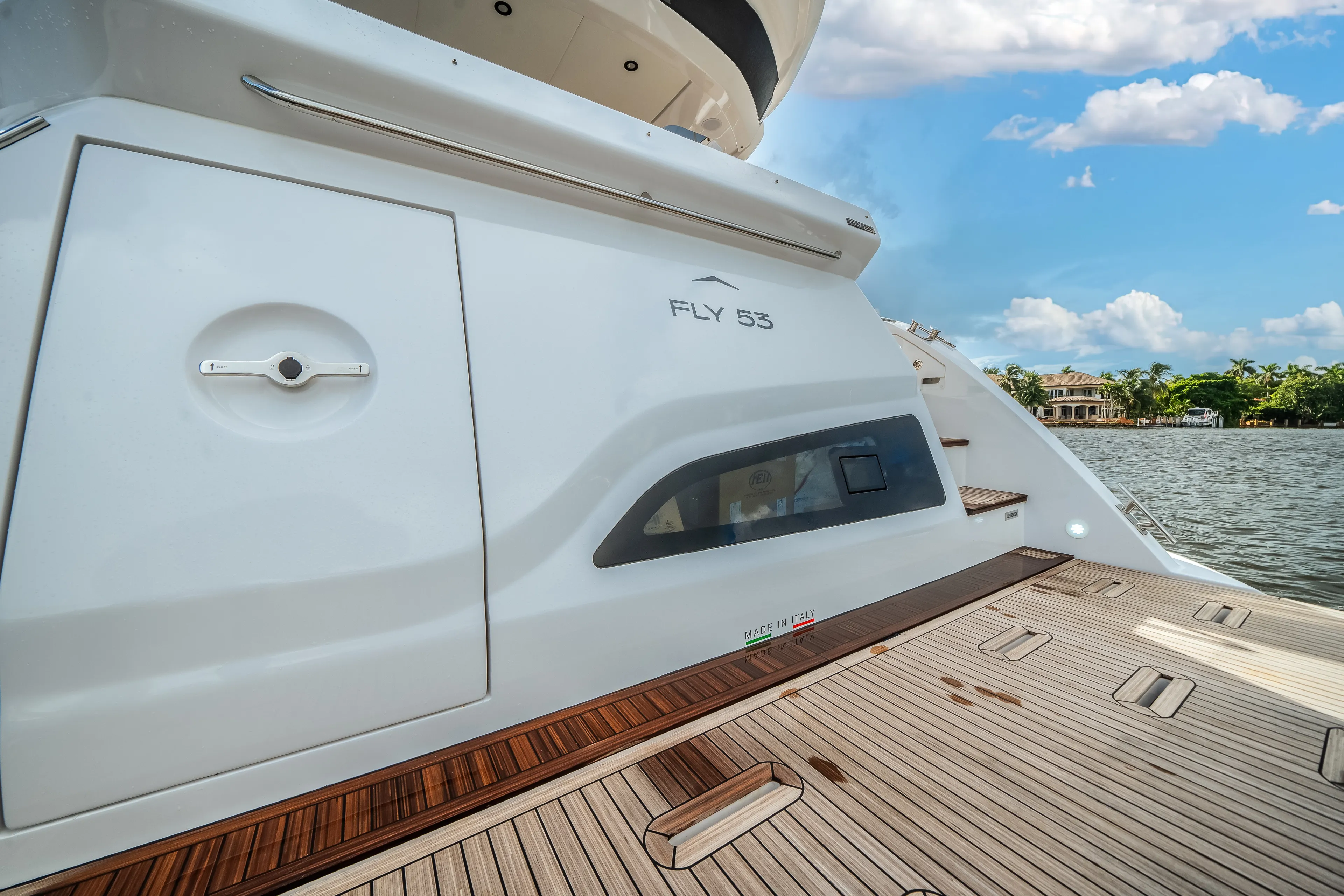 2026 Azimut Fly 53 Image Thumbnail #20