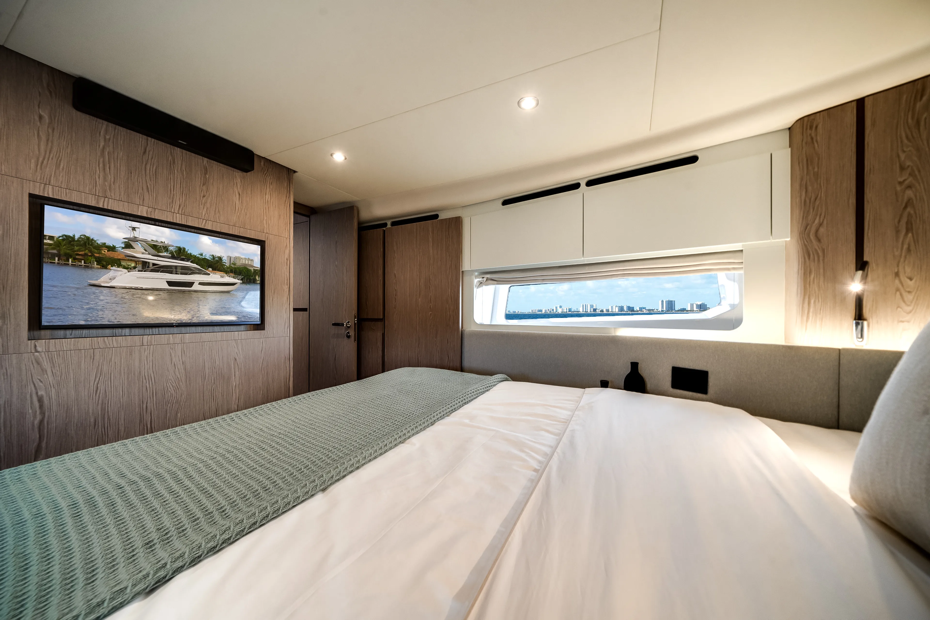 2026 Azimut Fly 53 Image Thumbnail #56