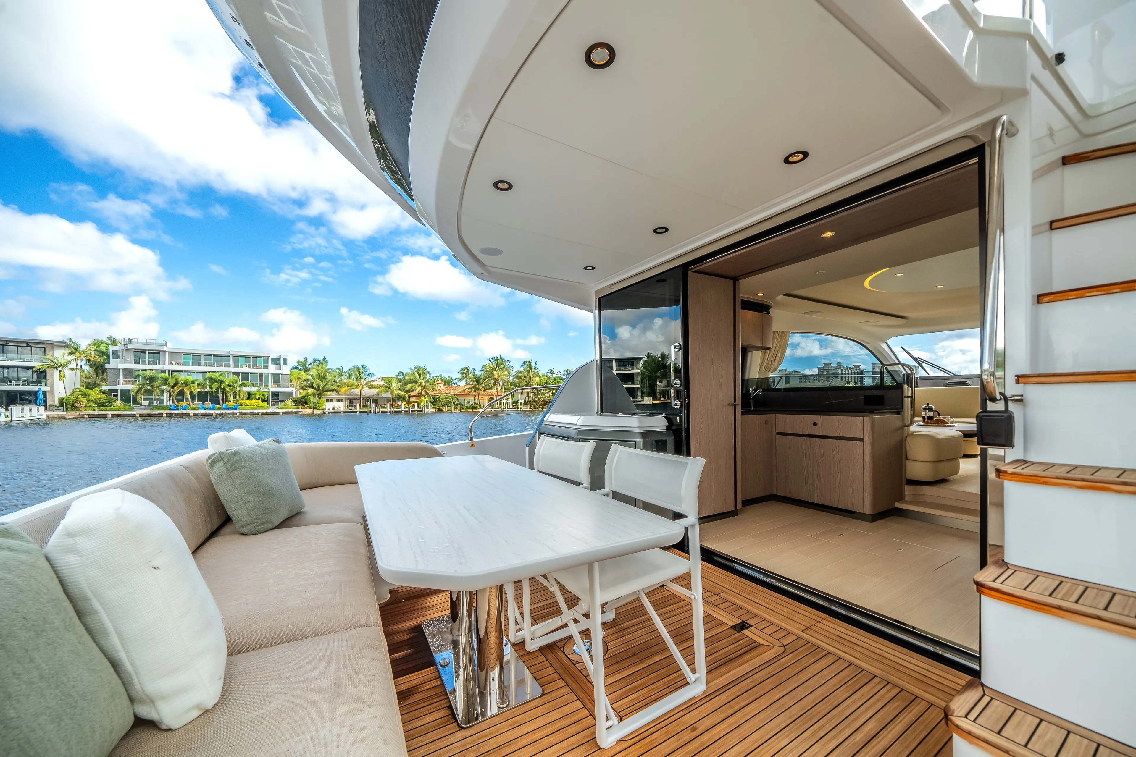 2026 Azimut Fly 53 Image Thumbnail #17