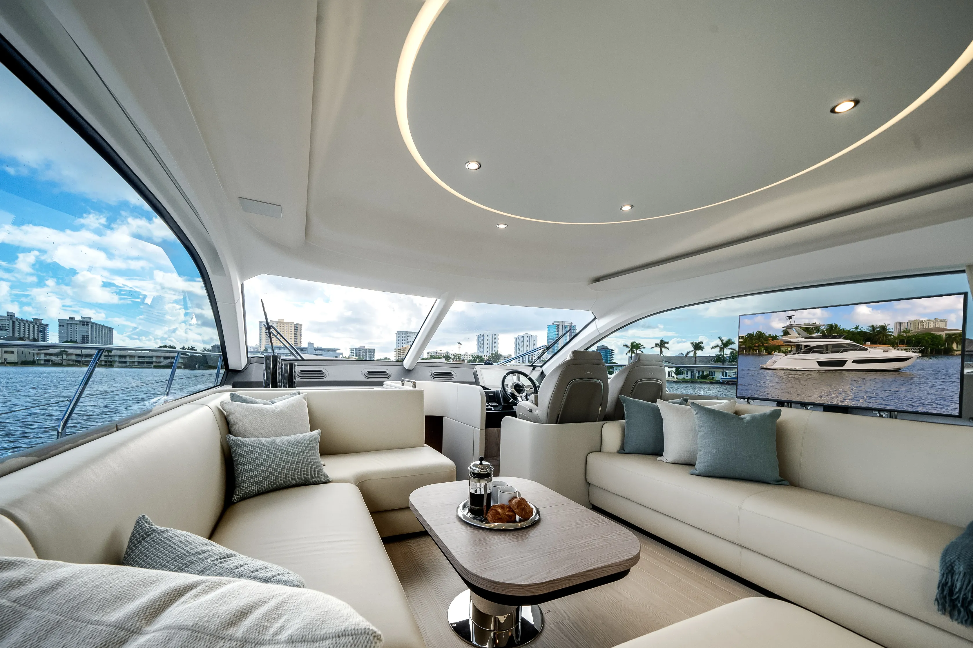 2026 Azimut Fly 53 Image Thumbnail #30