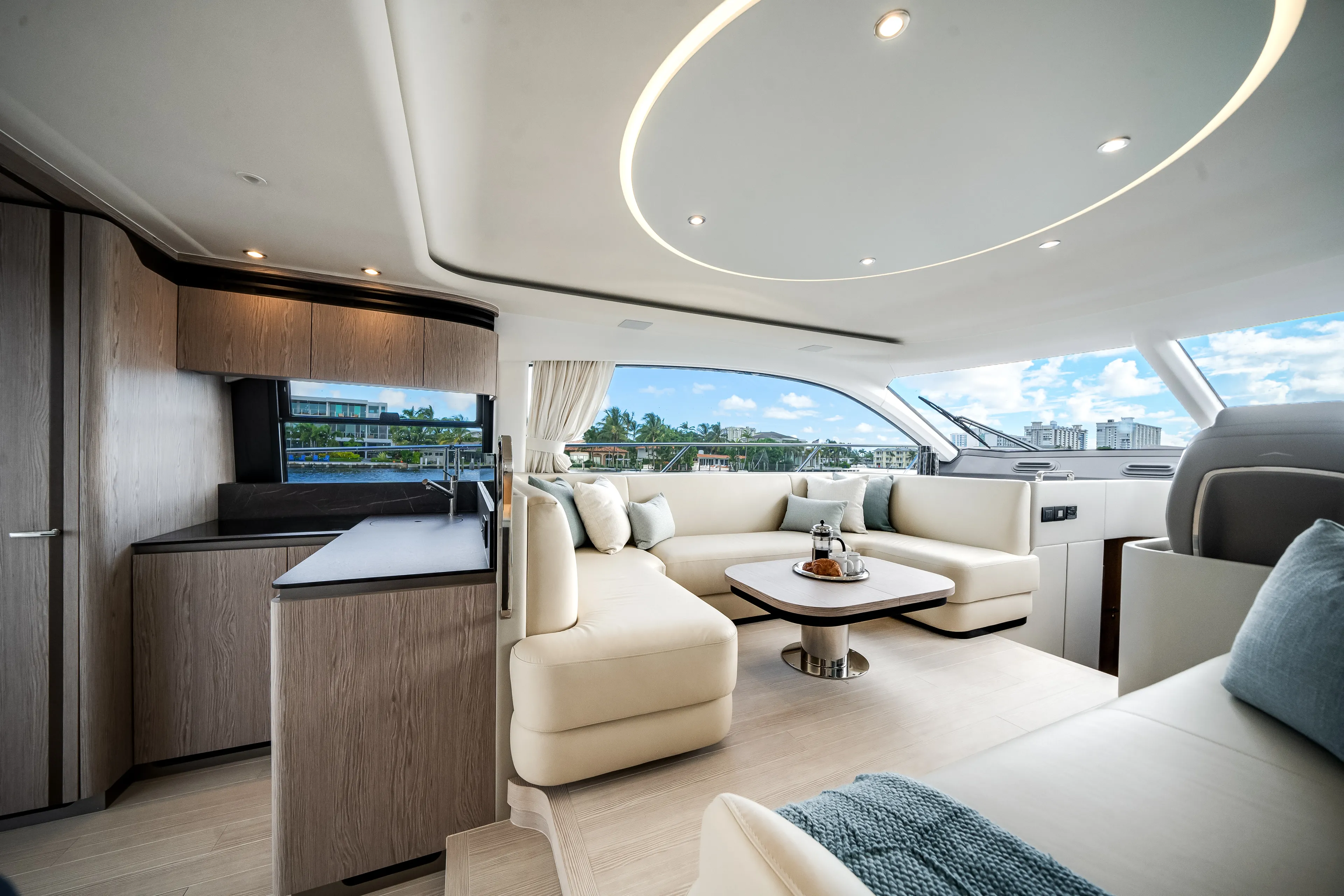 2026 Azimut Fly 53 Image Thumbnail #31