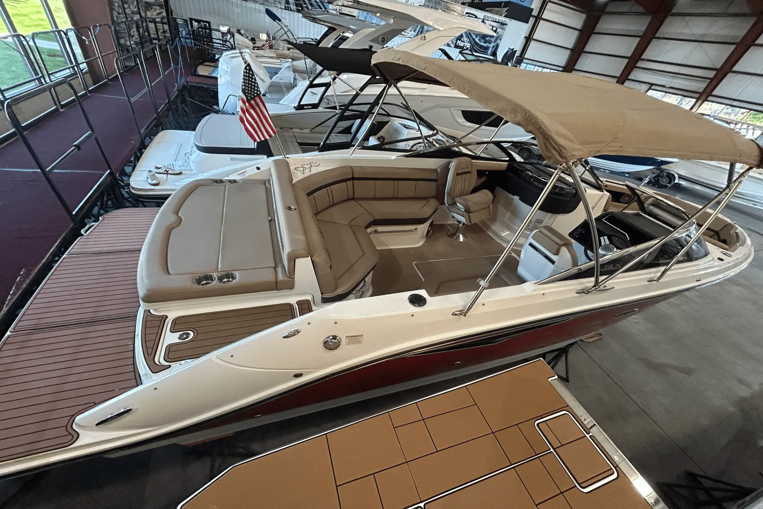 2017 Sea Ray 250 SLX Image Thumbnail #5