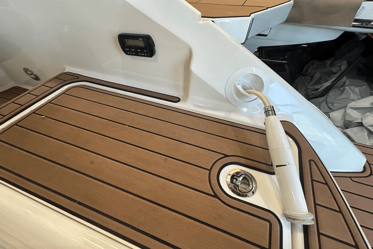 2017 Sea Ray 250 SLX Image Thumbnail #31