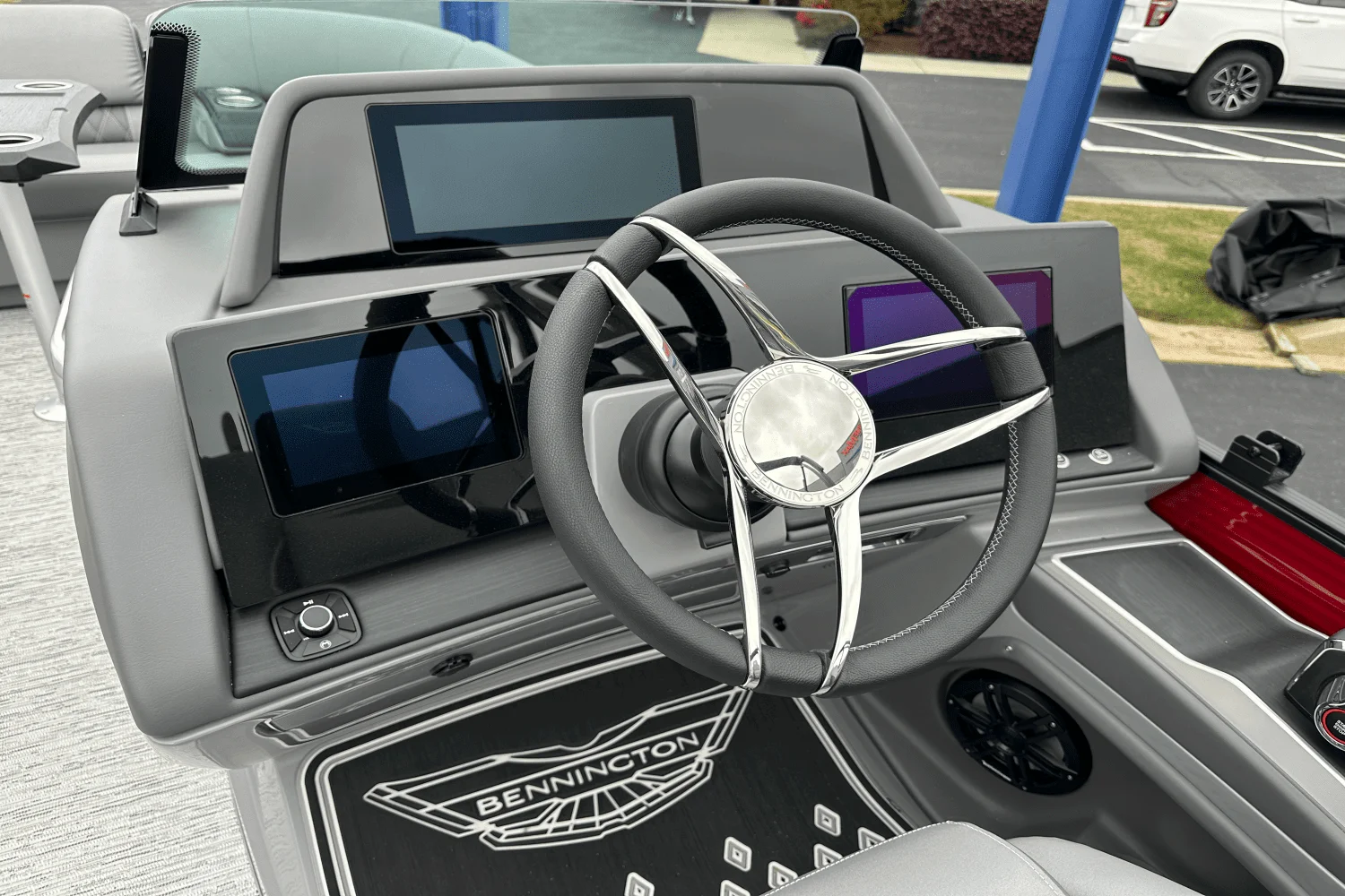 2025 Bennington 23 RFB Image Thumbnail #13