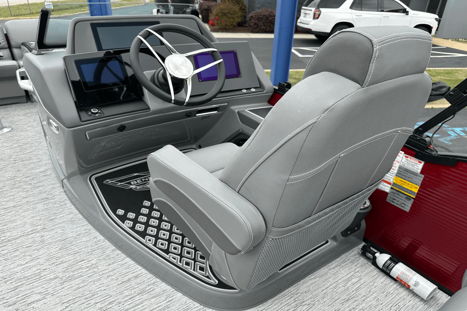 2025 Bennington 23 RFB Image Thumbnail #12