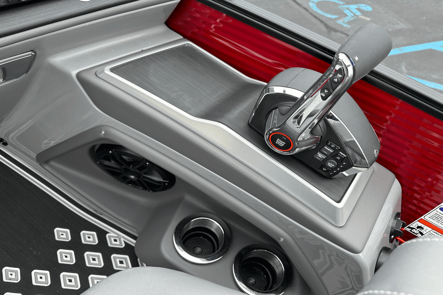 2025 Bennington 23 RFB Image Thumbnail #14