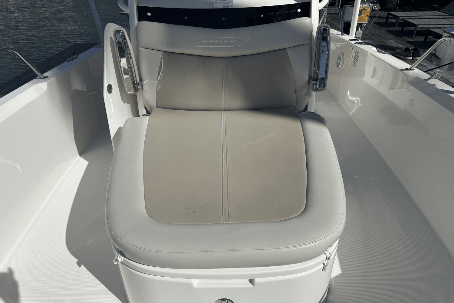 2019 Boston Whaler 270 DAUNTLESS Image Thumbnail #20