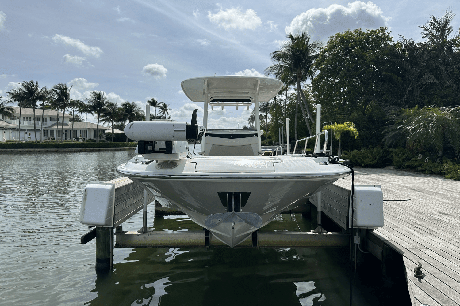 2019 Boston Whaler 270 DAUNTLESS Image Thumbnail #2
