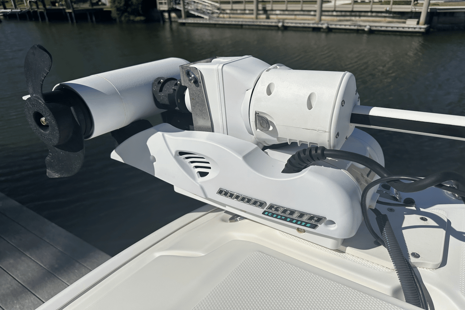 2019 Boston Whaler 270 DAUNTLESS Image Thumbnail #19