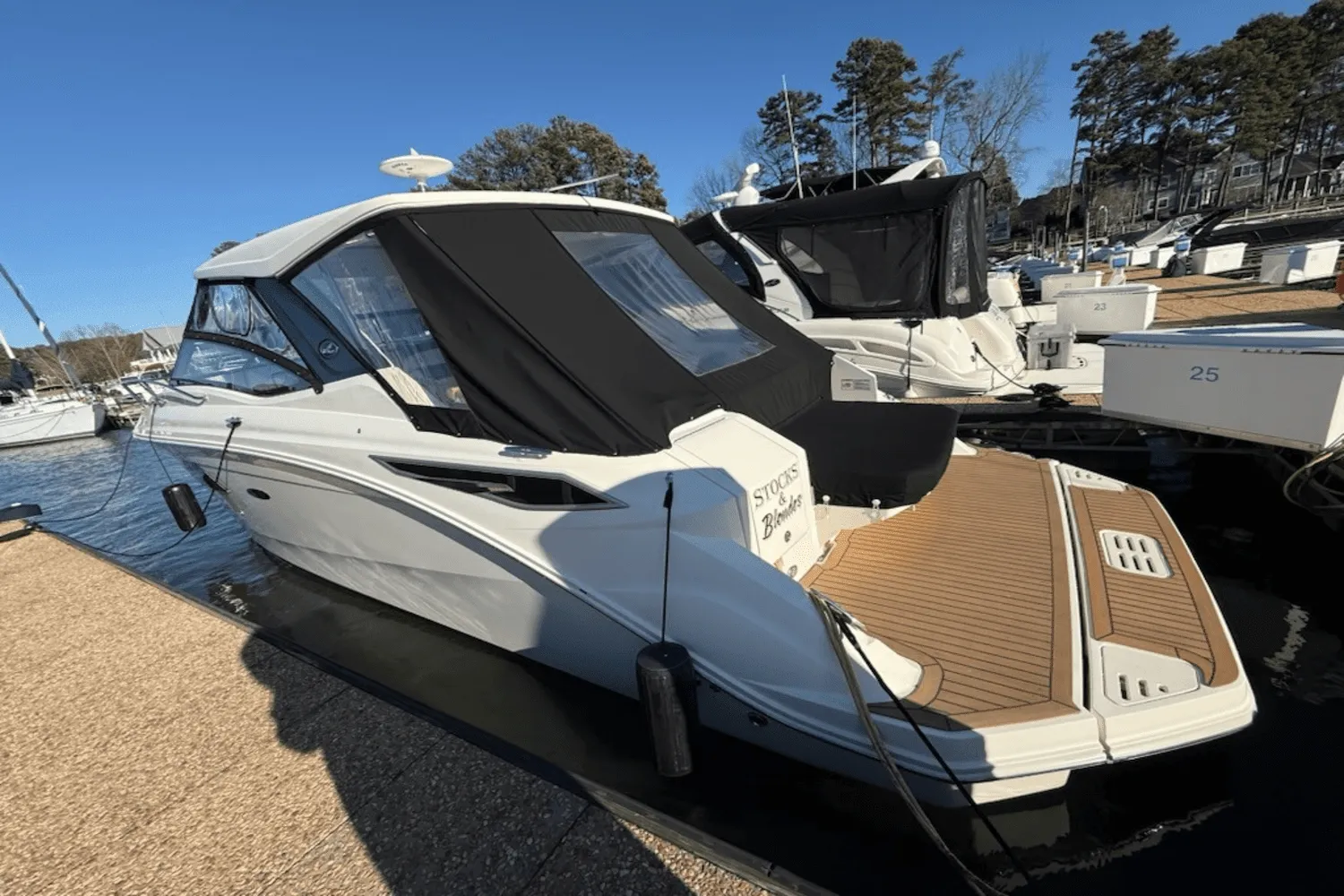 2020 Sea Ray 320 Image Thumbnail #6