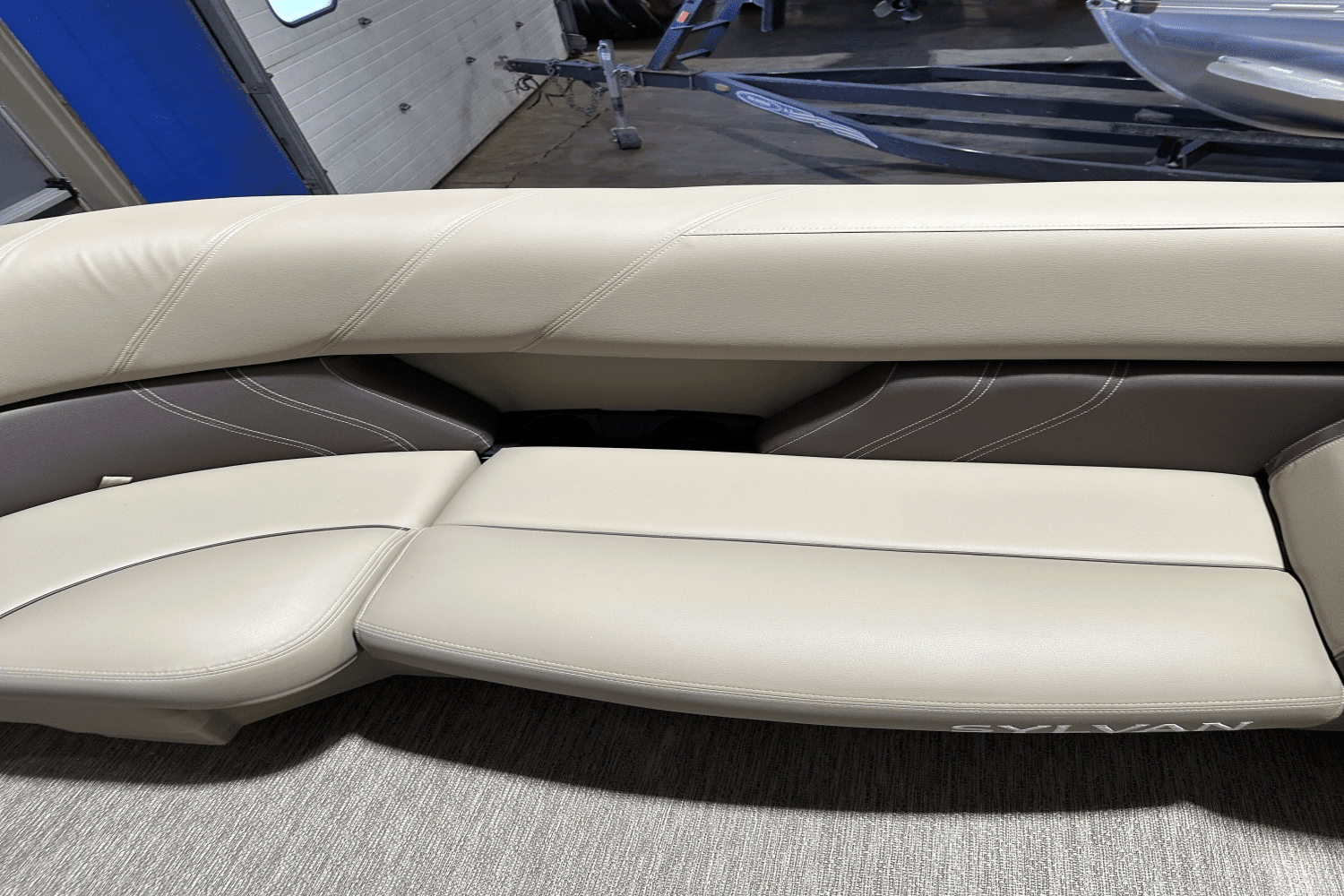 2022 Sylvan MIRAGE 8522 Image Thumbnail #24
