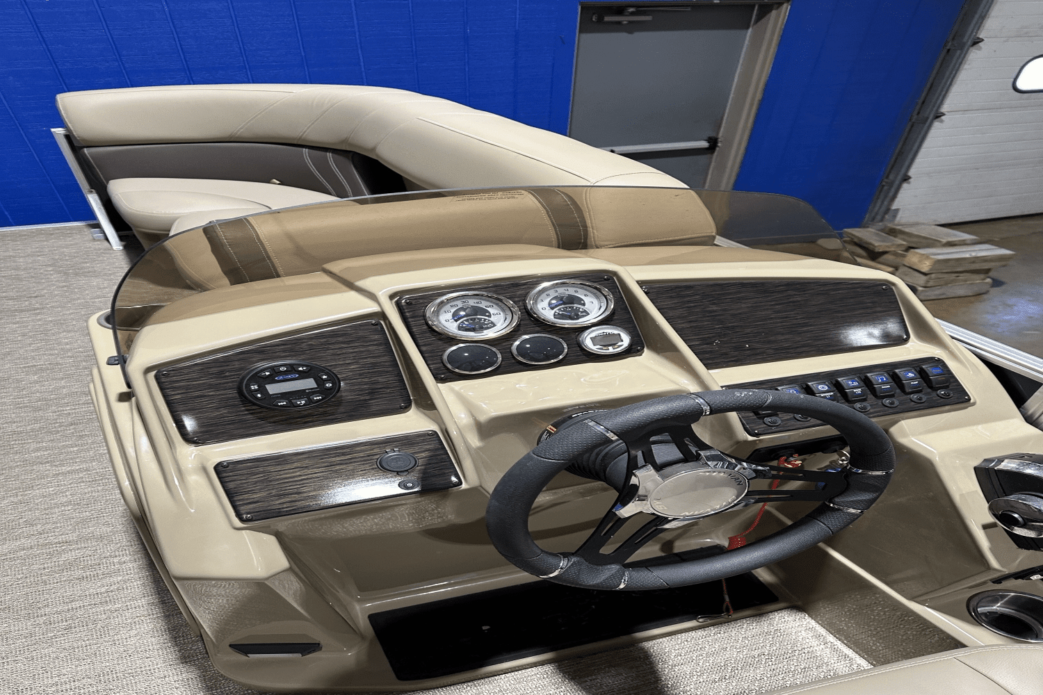 2022 Sylvan MIRAGE 8522 Image Thumbnail #21