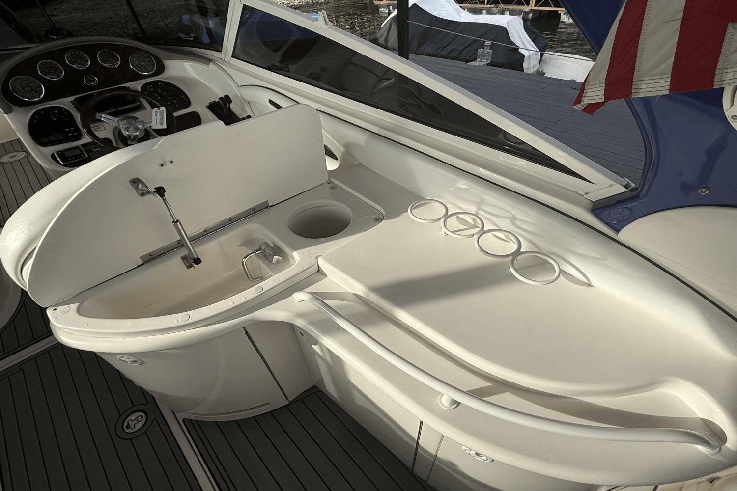 2004 Sea Ray 290 BOWRIDER Image Thumbnail #13