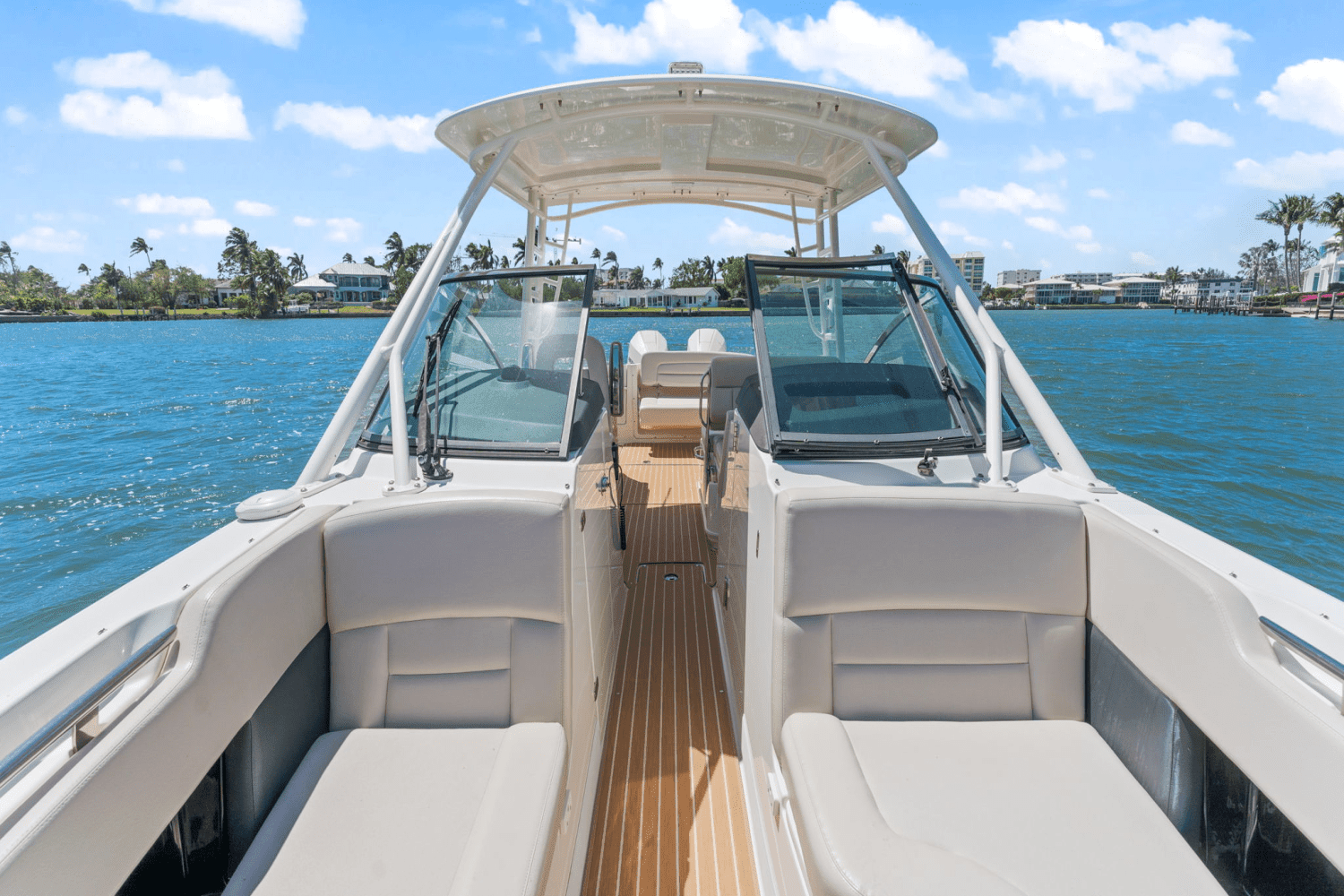 2018 Boston Whaler 270 VANTAGE Image Thumbnail #12