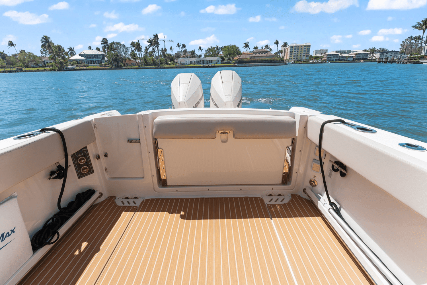 2018 Boston Whaler 270 VANTAGE Image Thumbnail #32