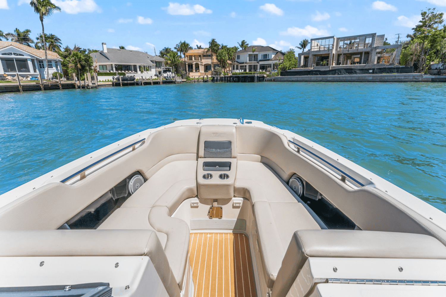 2018 Boston Whaler 270 VANTAGE Image Thumbnail #8