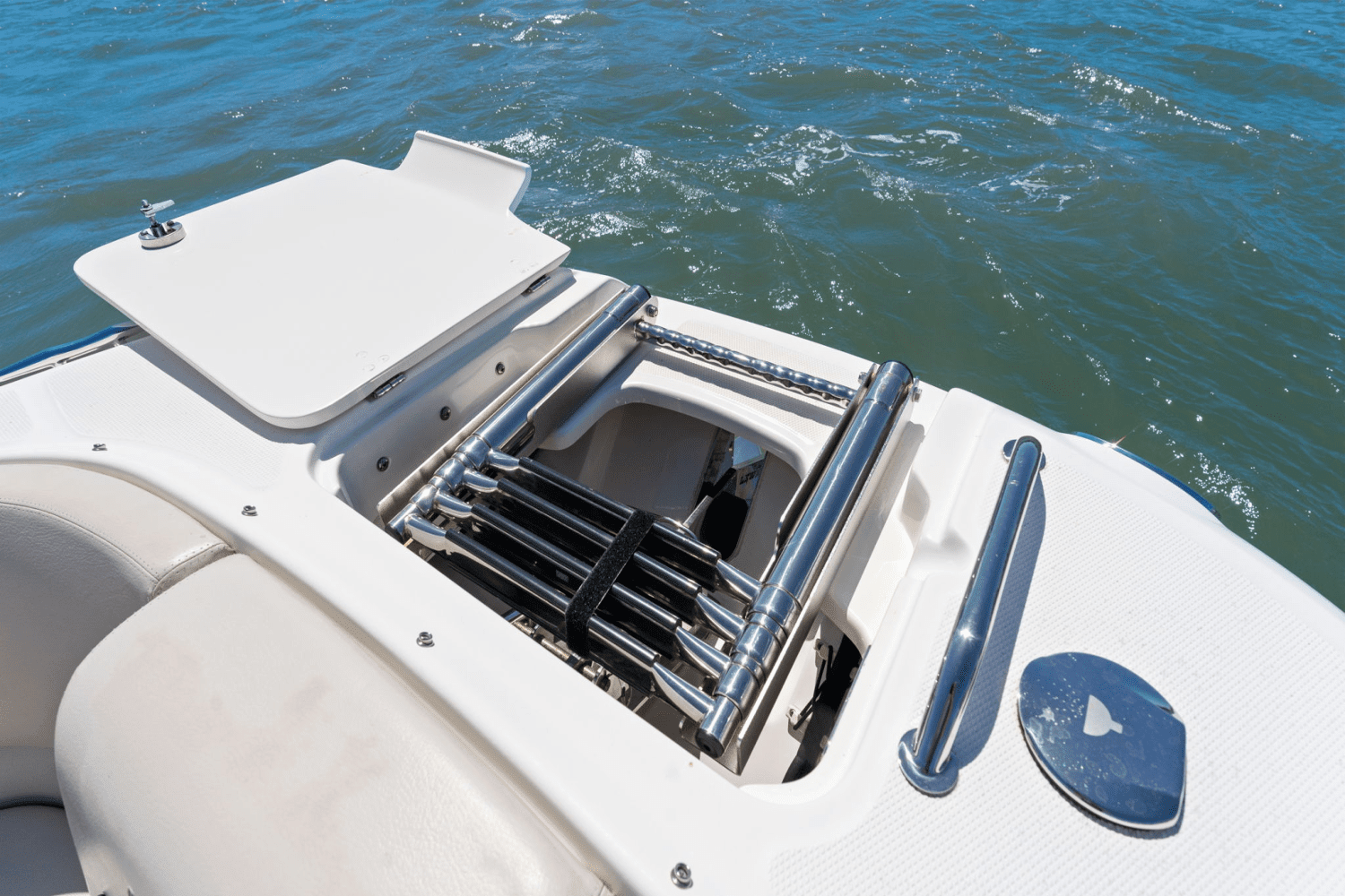 2018 Boston Whaler 270 VANTAGE Image Thumbnail #43