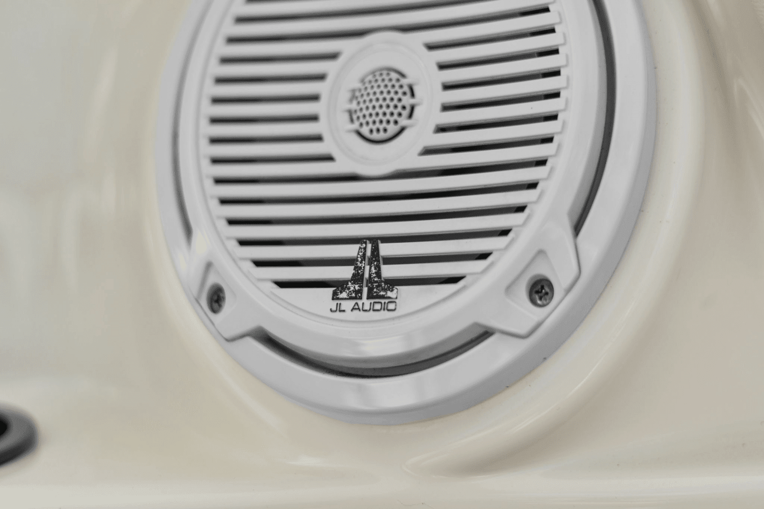2018 Boston Whaler 270 VANTAGE Image Thumbnail #26